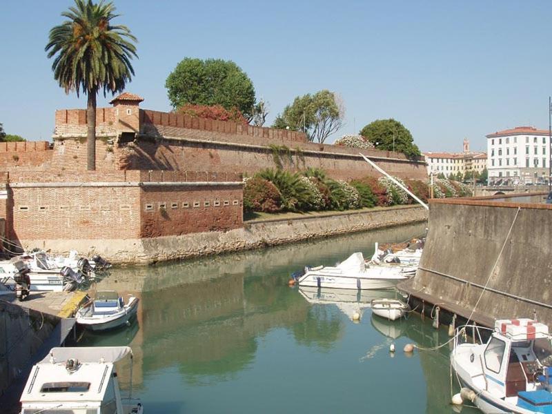 Nice Place Livorno Esterno foto